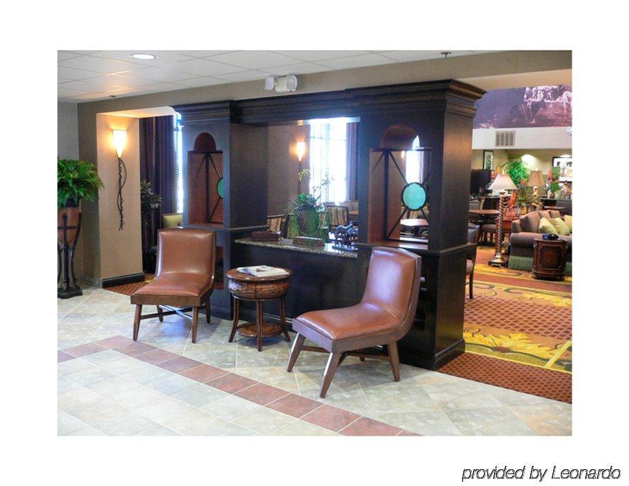 Hampton Inn & Suites Dallas-Allen Interior photo